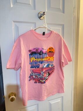 SHEIN Pink Graphic Tee with Retro Car Print - OVERSIZED